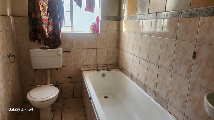 4 Bedroom Property for Sale in Belmont Park Western Cape